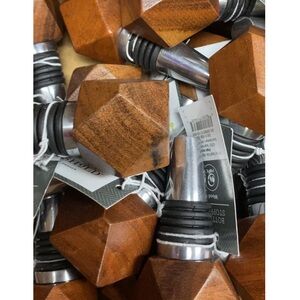 20 Geometric Wood and Metal Bottle Stoppers